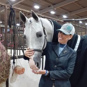 Meet your Posher, Elizabeth